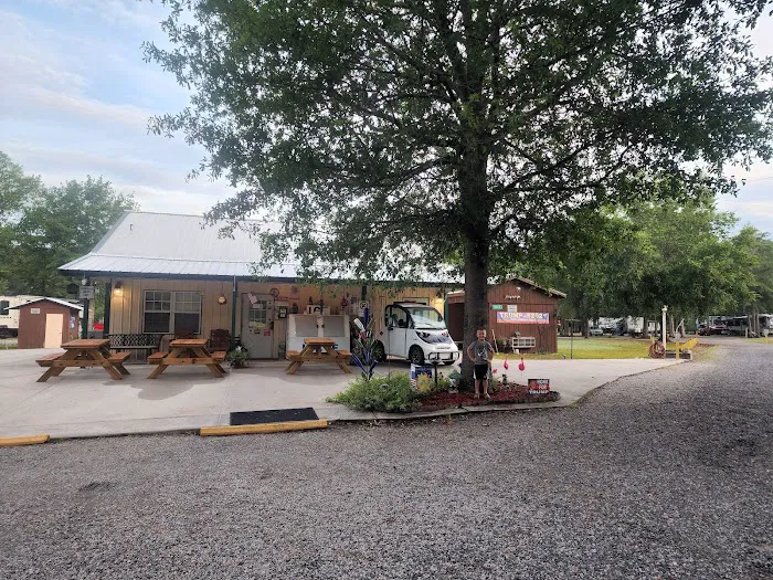 Jolly Acres Camp & Storage Picture 1