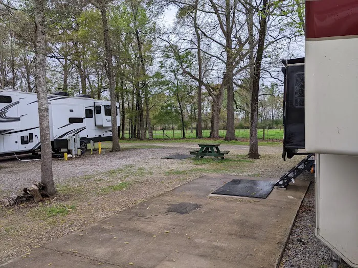 Jolly Acres Camp & Storage Picture 4