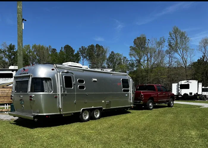 Tiny Town RV Campground Picture 8