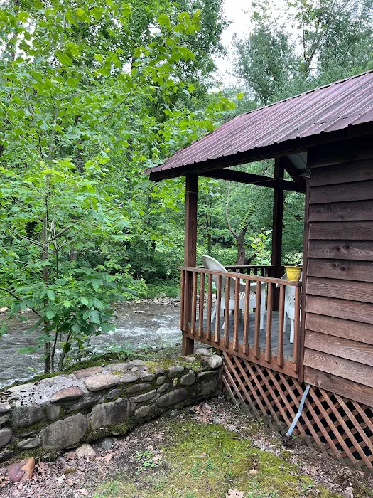 Cherokee Campground & Craig's Cabins Picture 4