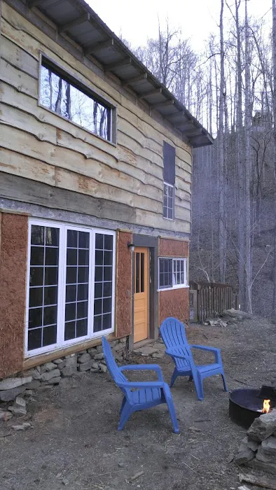 Wattle and Daub/ Jake's Place in the Smokies Picture 3
