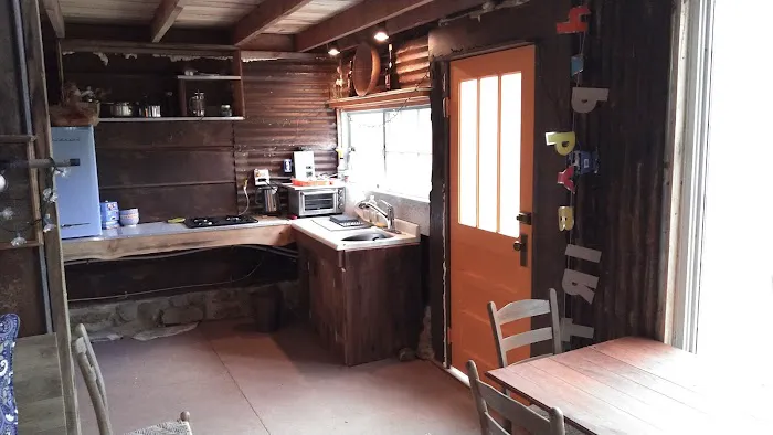 Wattle and Daub/ Jake's Place in the Smokies Picture 2