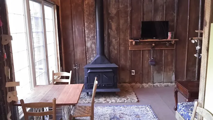 Wattle and Daub/ Jake's Place in the Smokies Picture 1