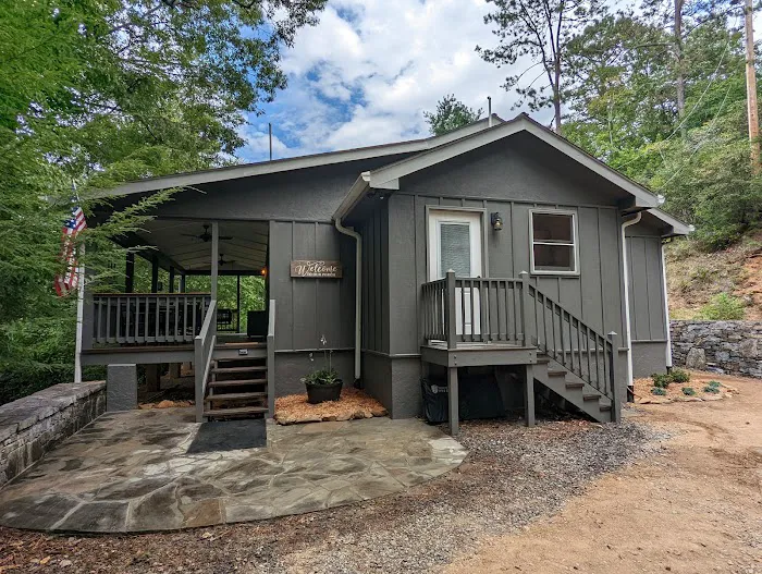 Tucked Away Cottage Picture 2