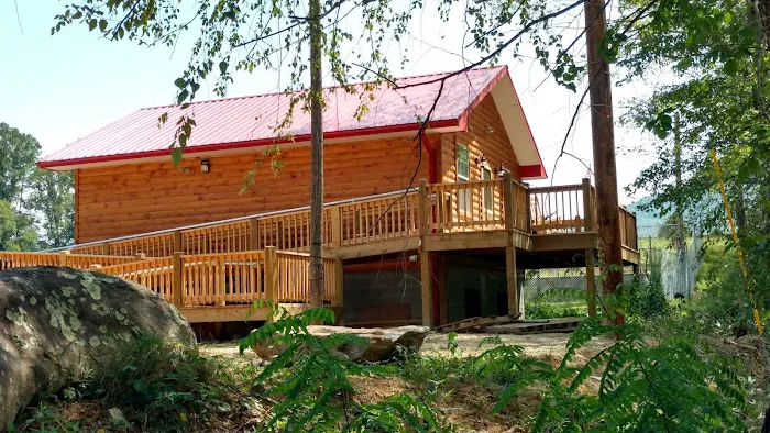 Grumpy Bear Campground & Gem Mine Picture 1