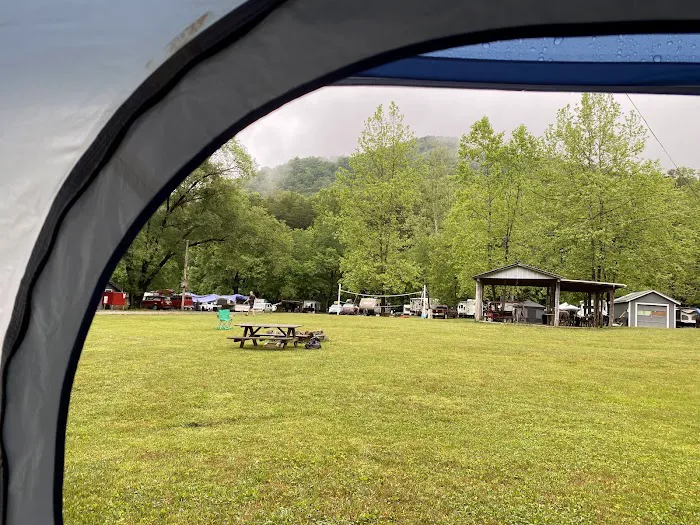 Smoky Mountain Meadows Campground Picture 2