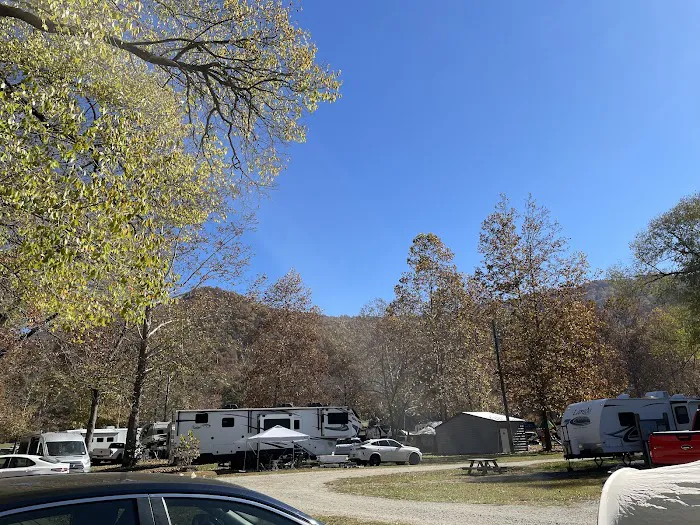 Smoky Mountain Meadows Campground Picture 3