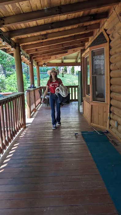 Hummingbird Hill Picture 1