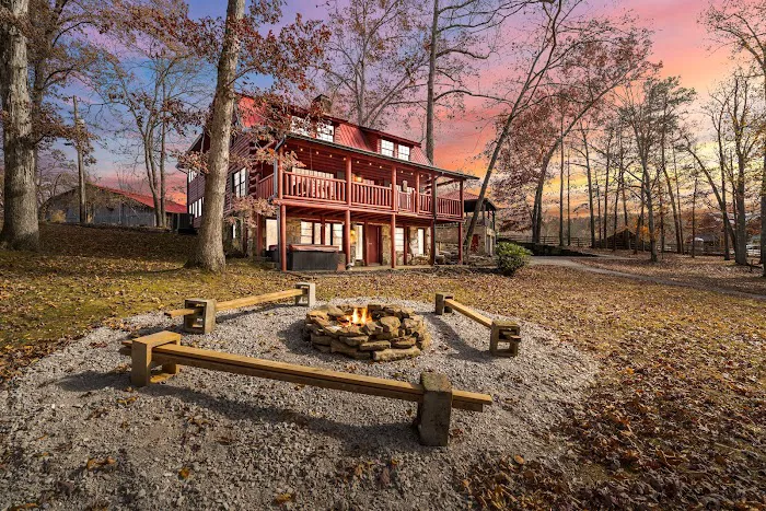 Ponderosa Cabins Picture 3