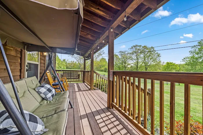 Ponderosa Cabins Picture 5