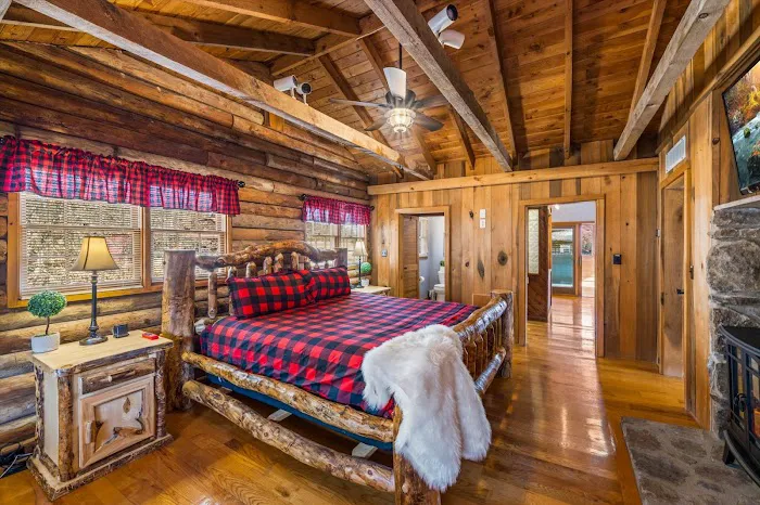 Ponderosa Cabins Picture 4