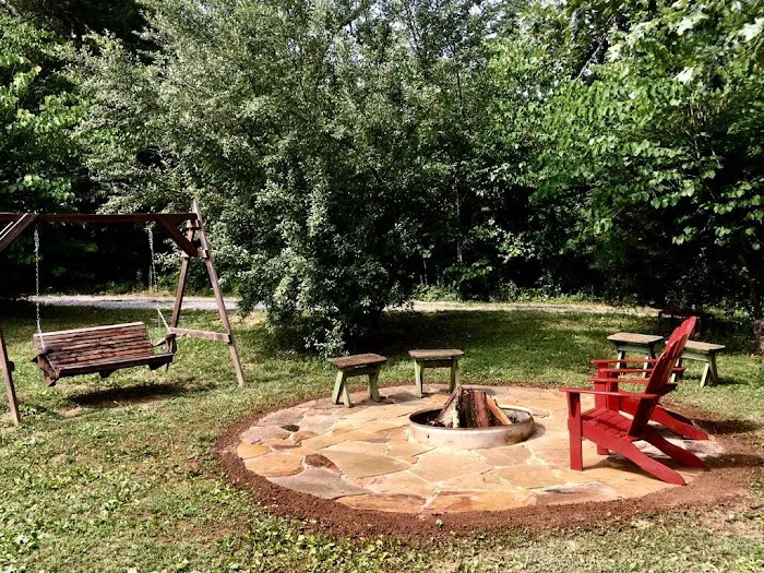 Rocky Creek Cottage Picture 12