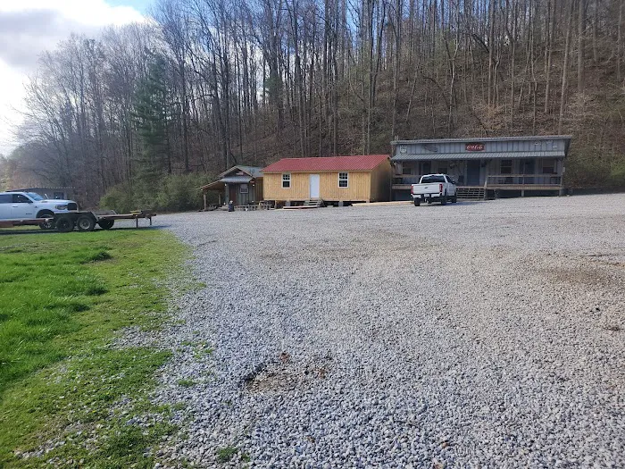 Rock Hollow Campground Picture 8