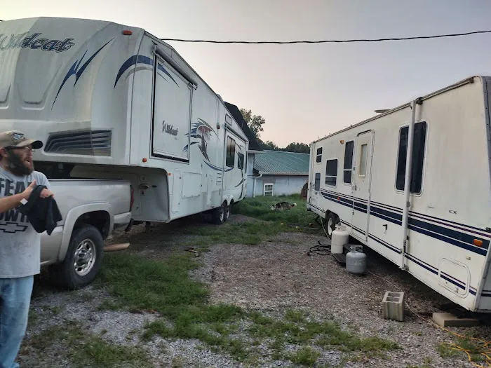 Johnny's rv park Picture 1