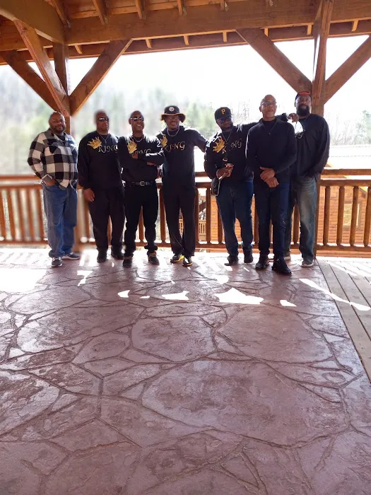 Blue Smoke Lodge Picture 2