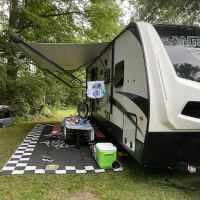Tenting in the Pines ico