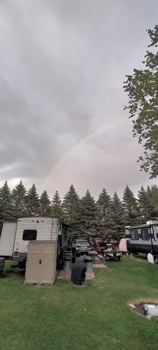 Artesia Beach Campground and Marina Picture 3