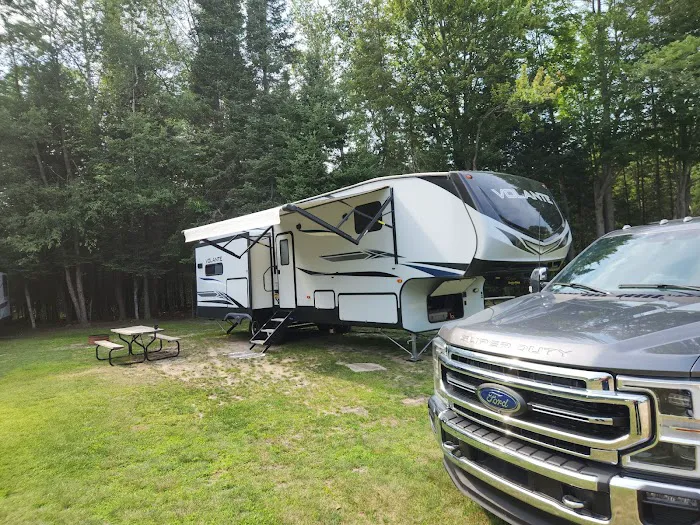 Artesia Beach Campground and Marina Picture 9