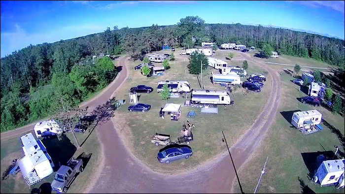 Hardwood Lake Campgrounds Picture 3