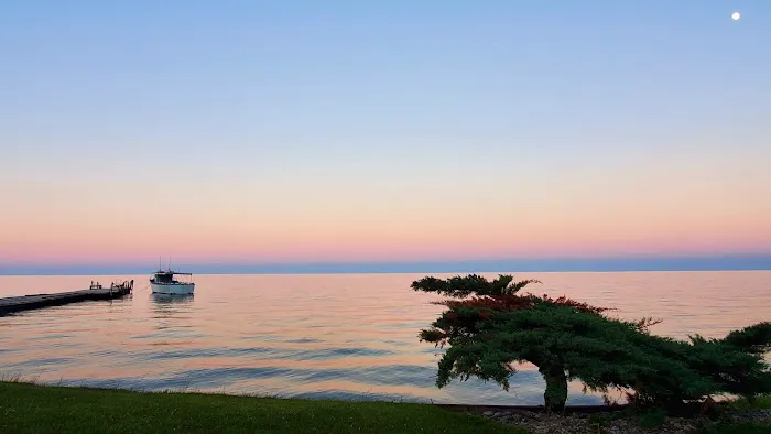 Shady Oaks Campground & RV Park Picture 2