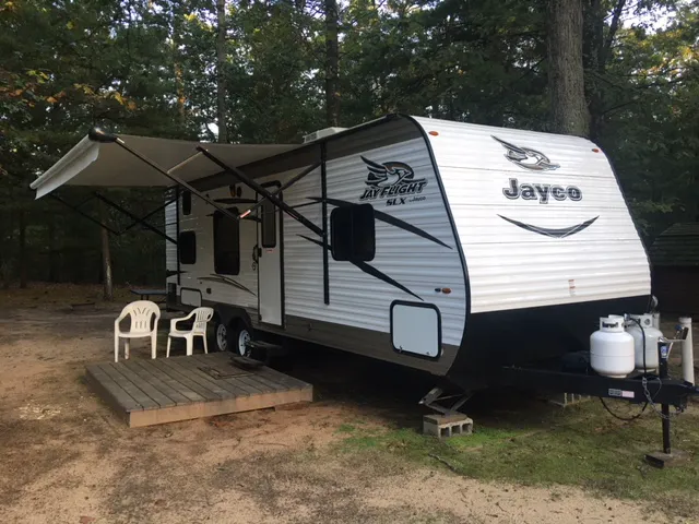 Oak Knoll Family Campground Picture 7