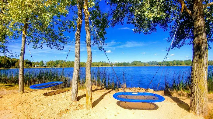 Lucky Lake Campground & Outdoor Center Picture 2