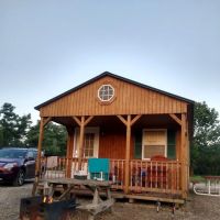 Four season cabin rental ico