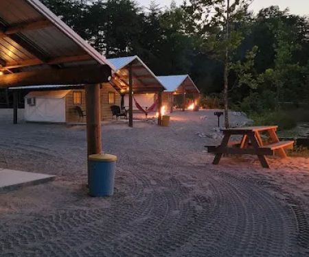 Castaway Canvan Cabins