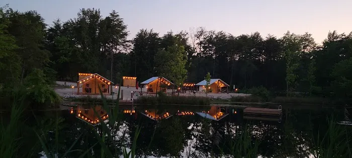 Castaway Canvan Cabins Picture 2
