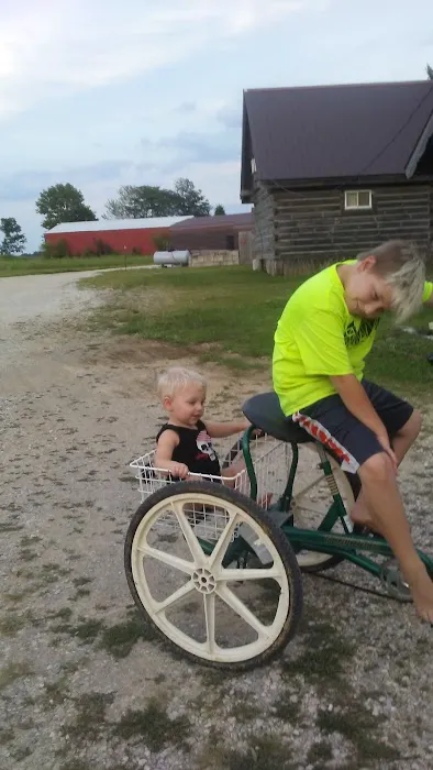 Yellow Banks Recreation Center Picture 4