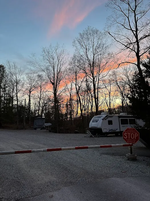 Lake Cumberland Camping Picture 9