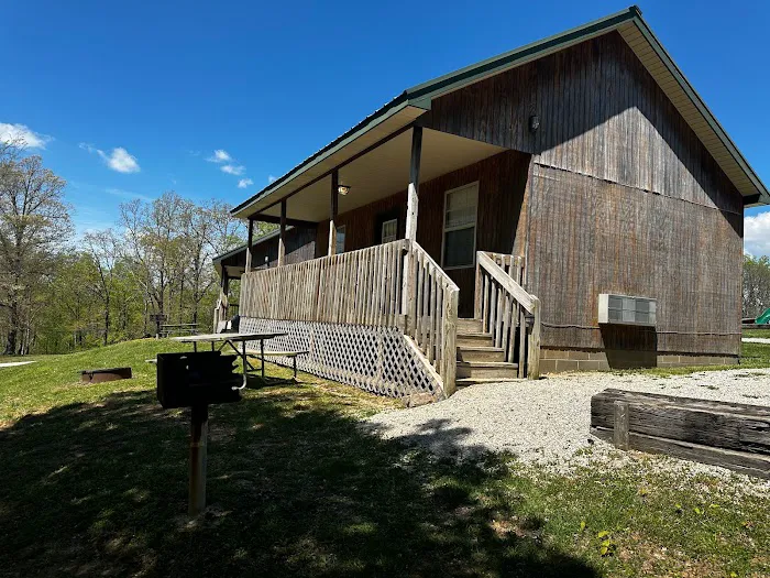 Mammoth Cave BaseCamp - Cabins & Glampground Picture 2