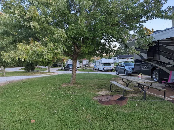 Singing Hills RV Park Picture 3
