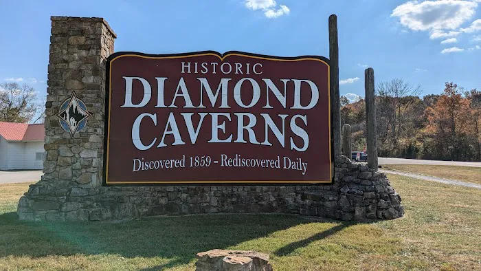 Thousand Trails Diamond Caverns RV & Golf Resort Picture 8