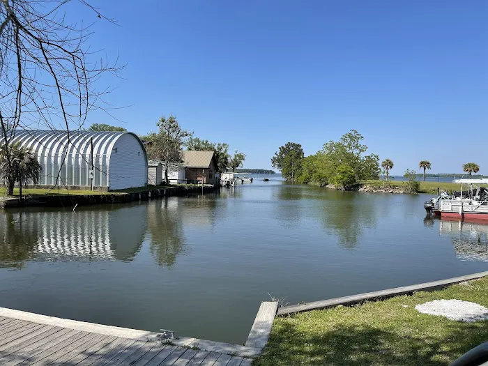 Rocks Pond campground & marina Picture 17