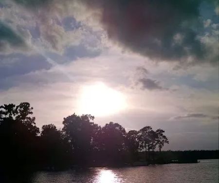 Lighthouse Pointe Family RV Park