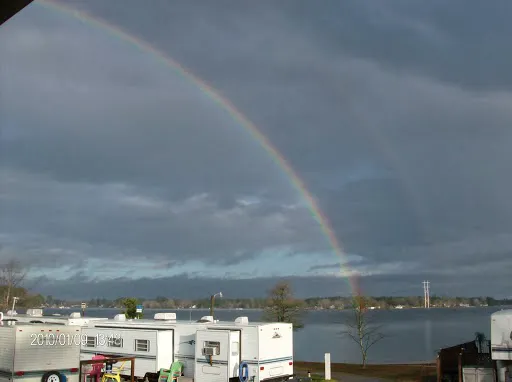 Lighthouse Pointe Family RV Park Picture 14