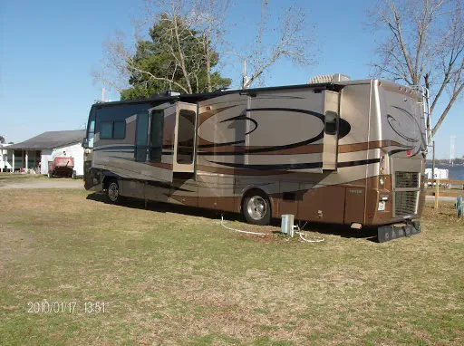 Lighthouse Pointe Family RV Park Picture 15