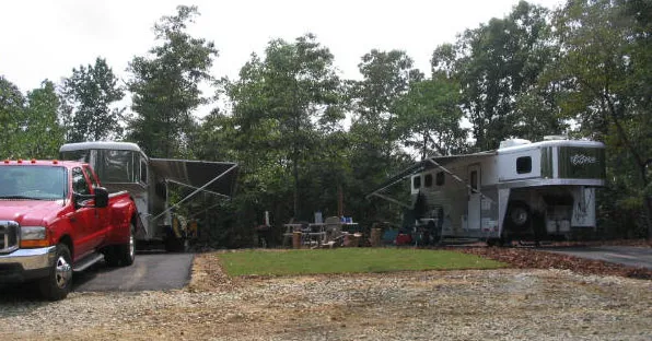 Campground at Grove River Ranch Picture 2