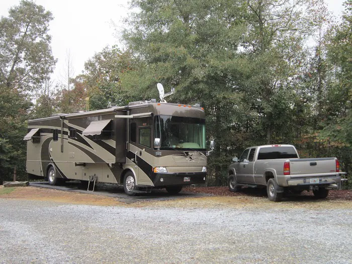 Campground at Grove River Ranch Picture 9