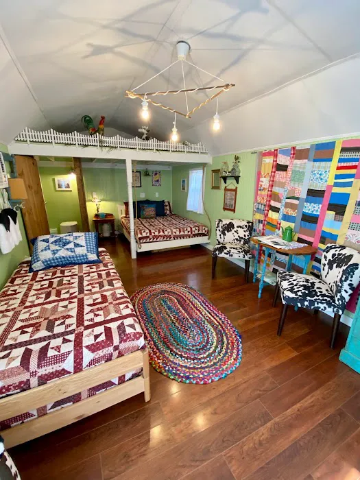 Gorgeous Stays (Camping, Tiny Homes, & Unique Stays) Picture 8