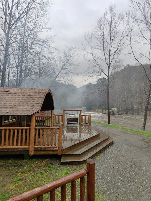 Standingdeer Campground Picture 1