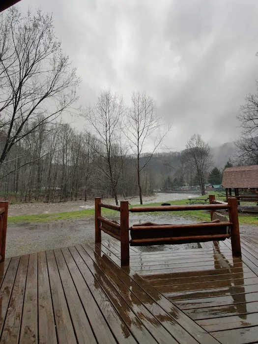 Standingdeer Campground Picture 2