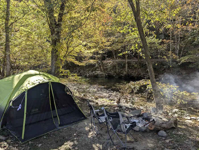 Standingdeer Campground Picture 3