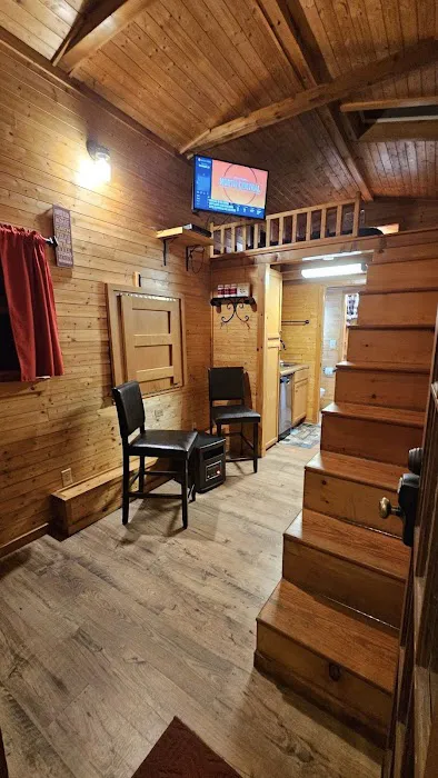 Tiny House - Gina's Great Getaways Picture 8
