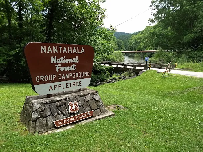 Appletree Group Campground Picture 4