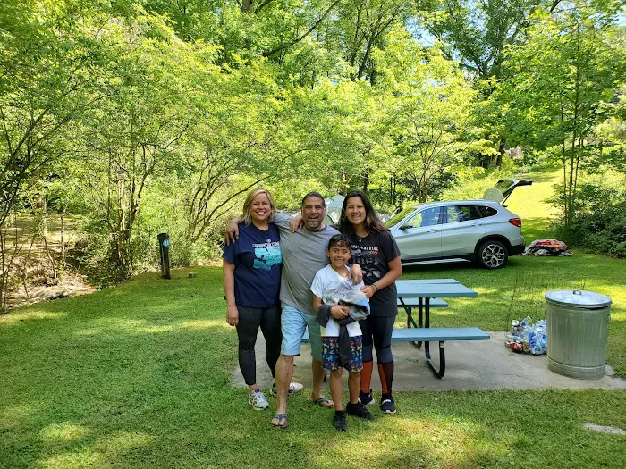 Brookside Campground & Rafting Picture 10