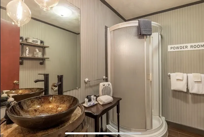 Falls Escape Picture 1