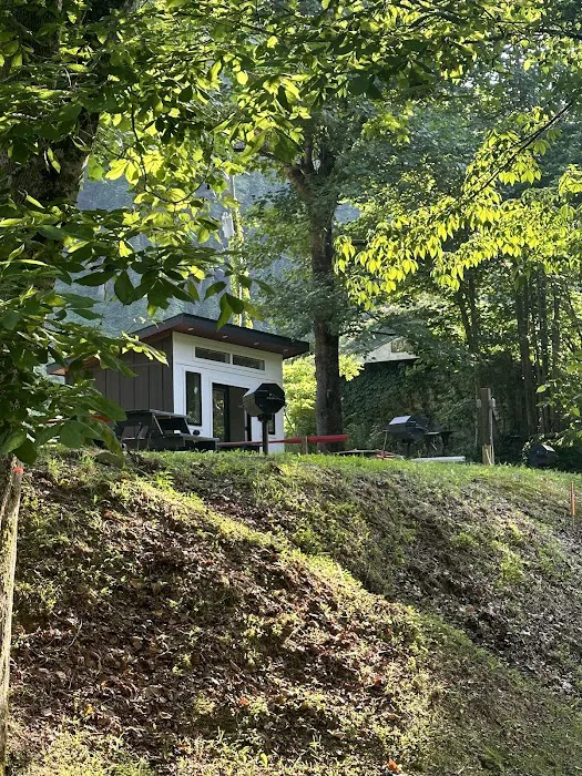 The HALA camping and lodge Picture 2