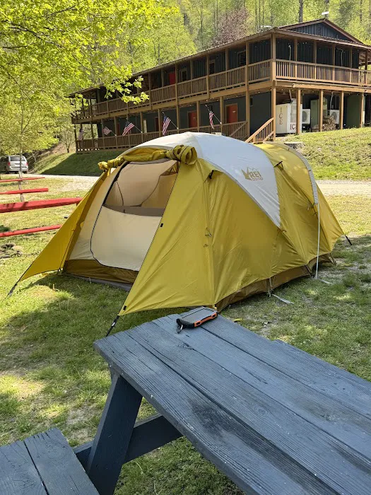 The HALA camping and lodge Picture 7